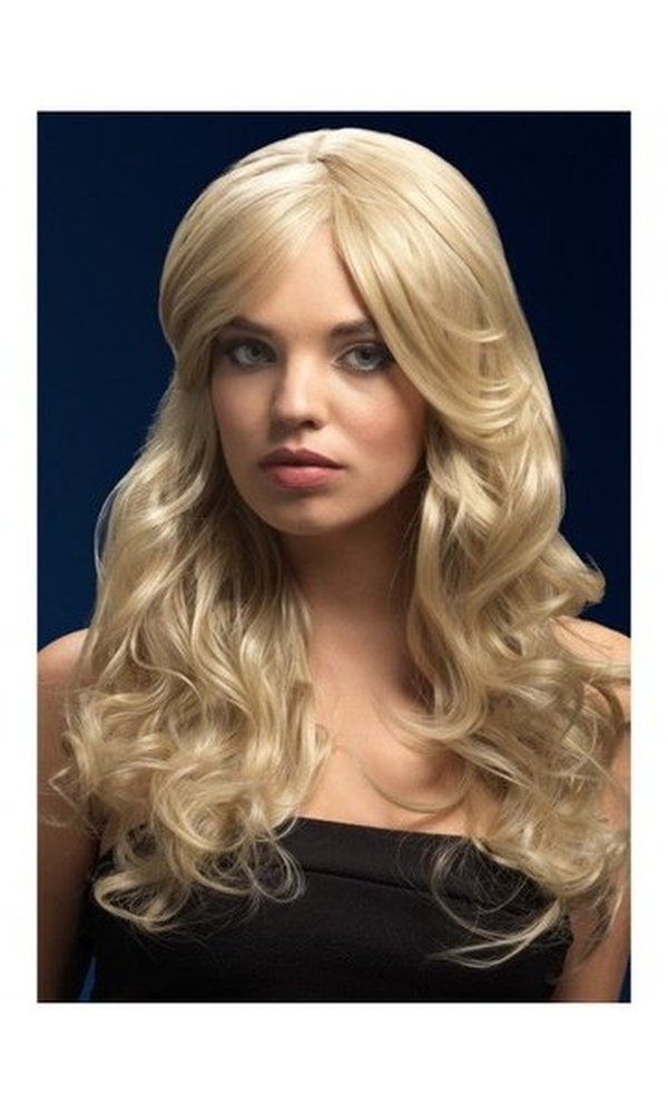 FEVER NICOLE WIG, DARK BLONDE